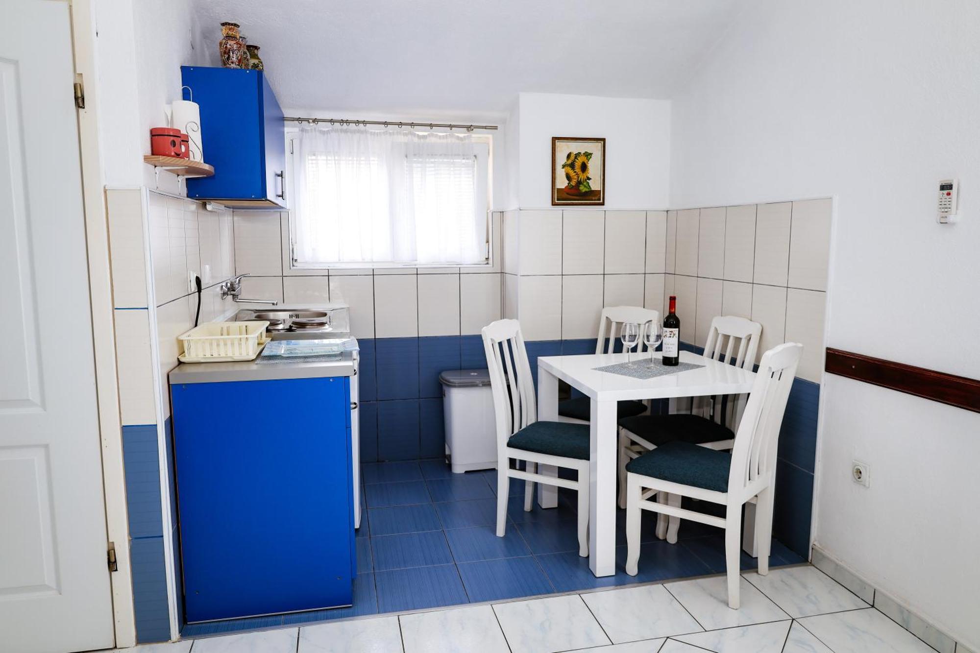 Apartments Djukic Tivat Bagian luar foto